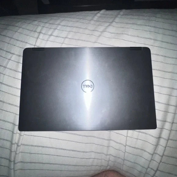 Dell 9410 convertible 2-1 laptop/tablet